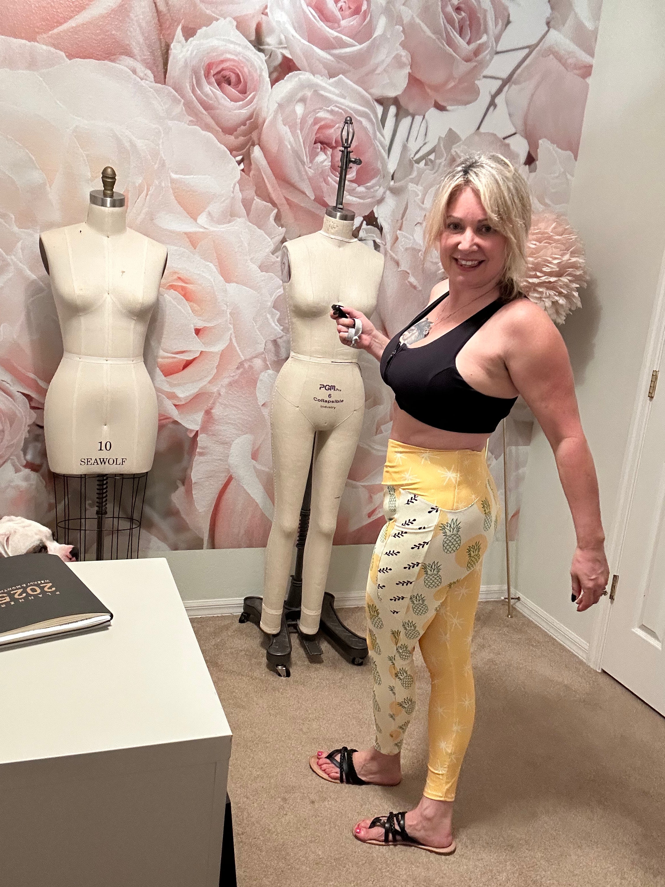 Starbursts & Pineapple Crossover Waisted Leggings