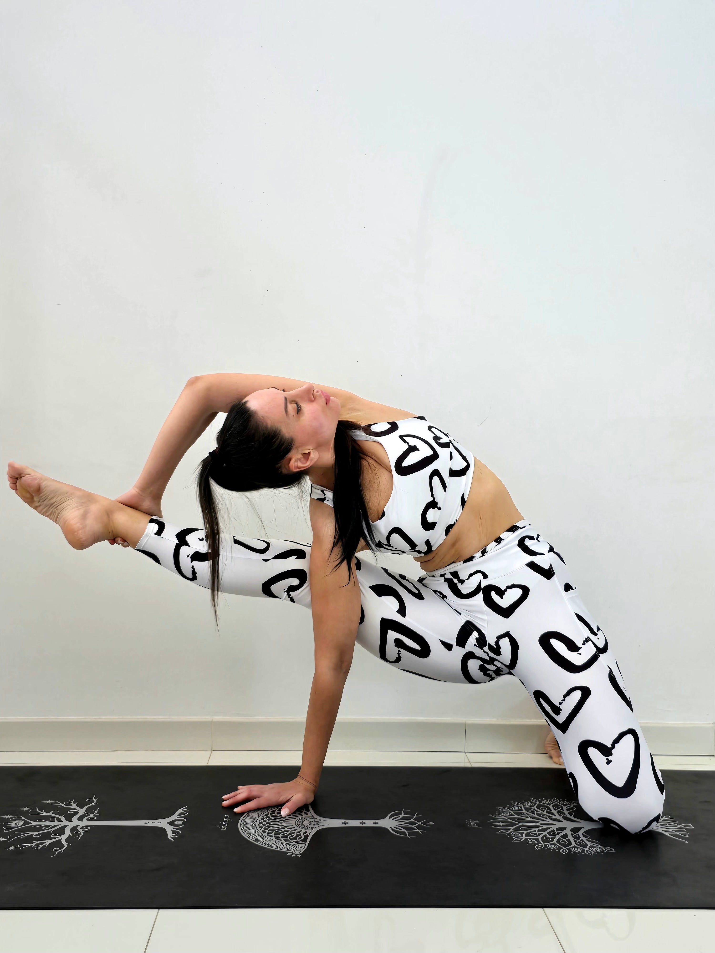 White & Black Heart Print Sports Bra