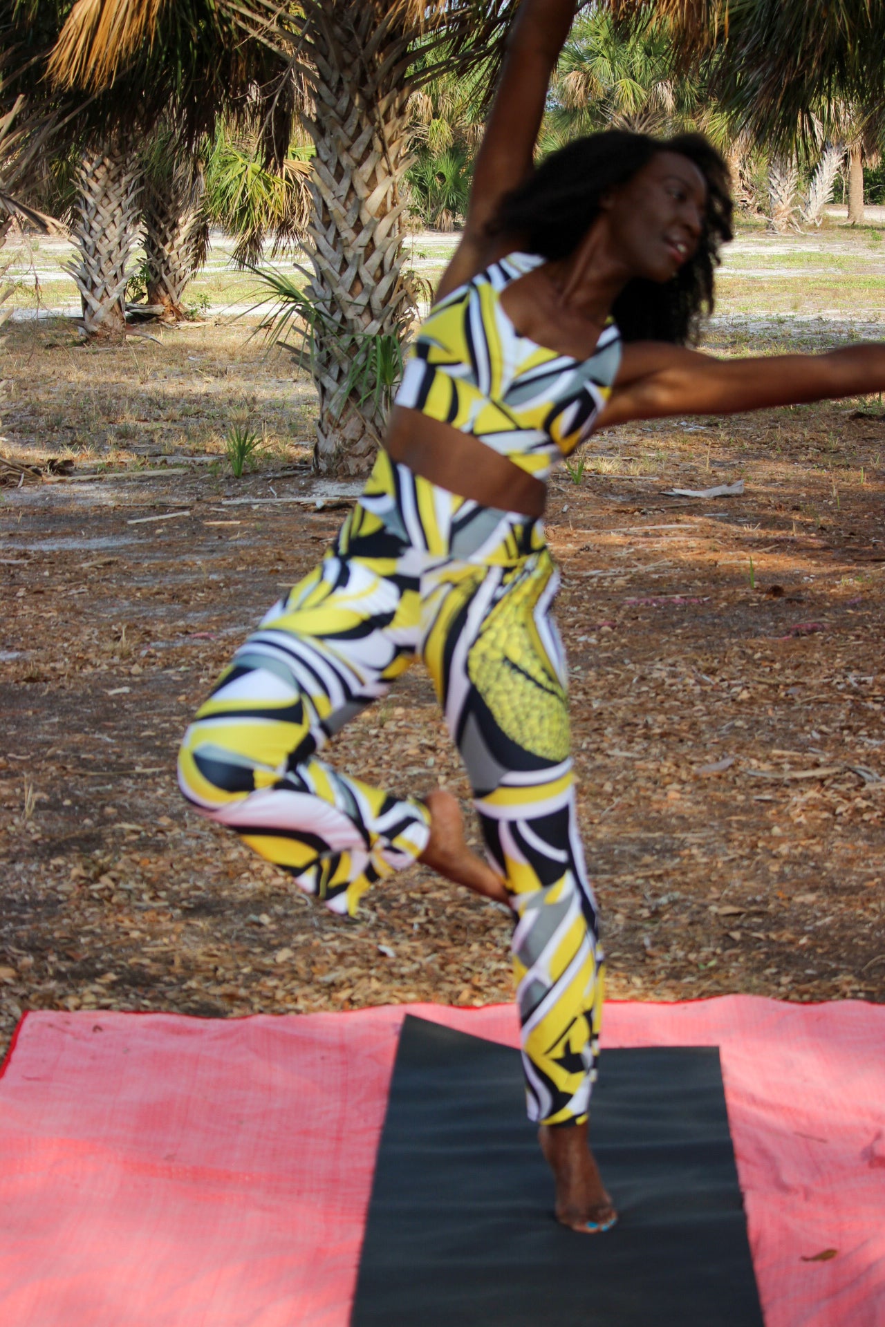 Jazzy Lemon Drop Geometric Eco Friendly Flare Leggings