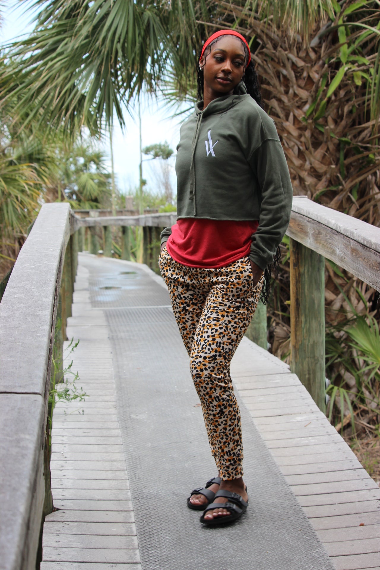 Women's Cropped Hoodie