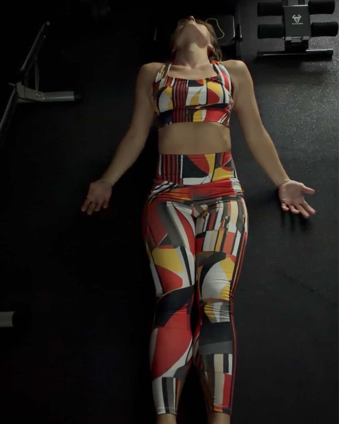 Compression Sports Bra in Abstract Print – Dusk Drifter