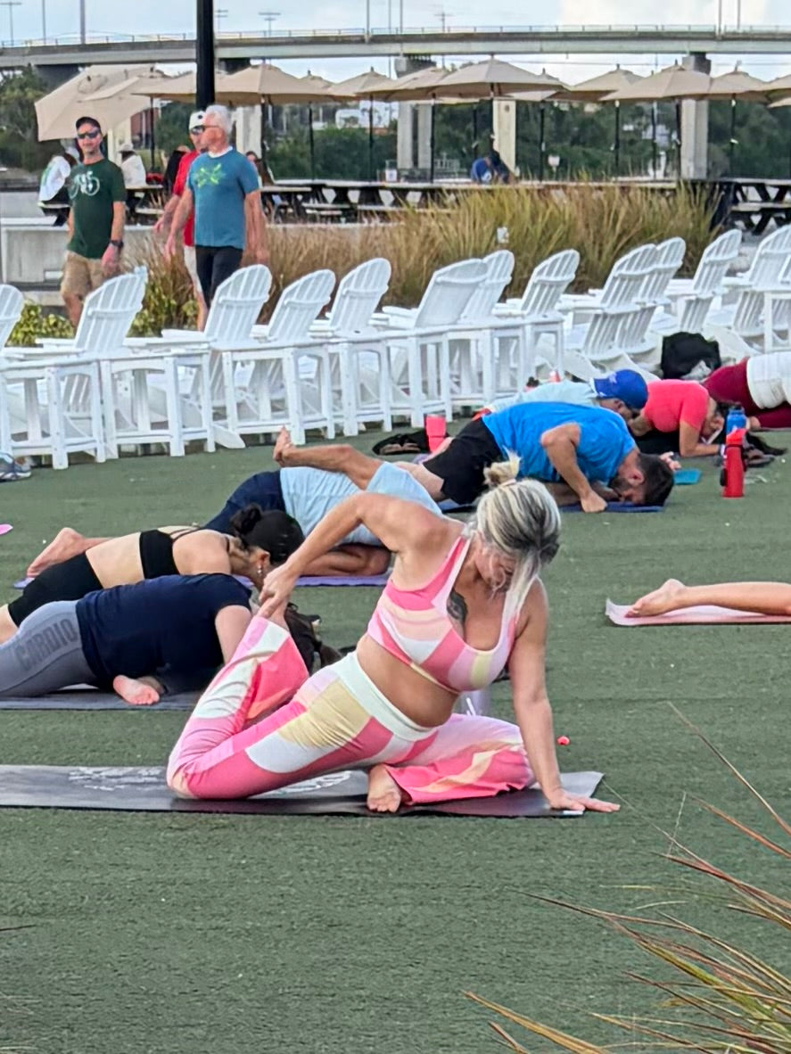 Sweet Sol Geometric Melon Yoga Flare leggings