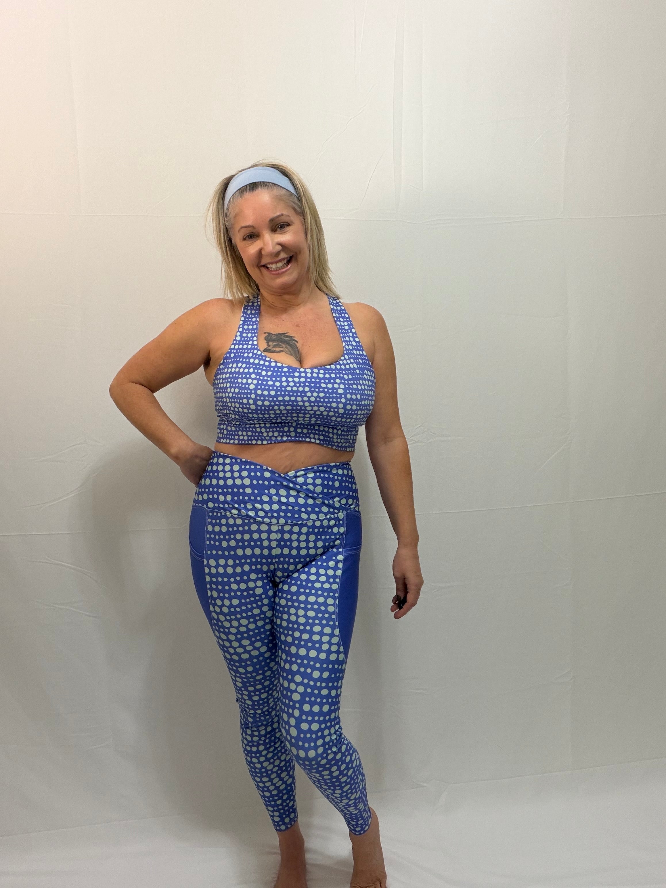 High-Waist Leggings – Purple Skipping Stones