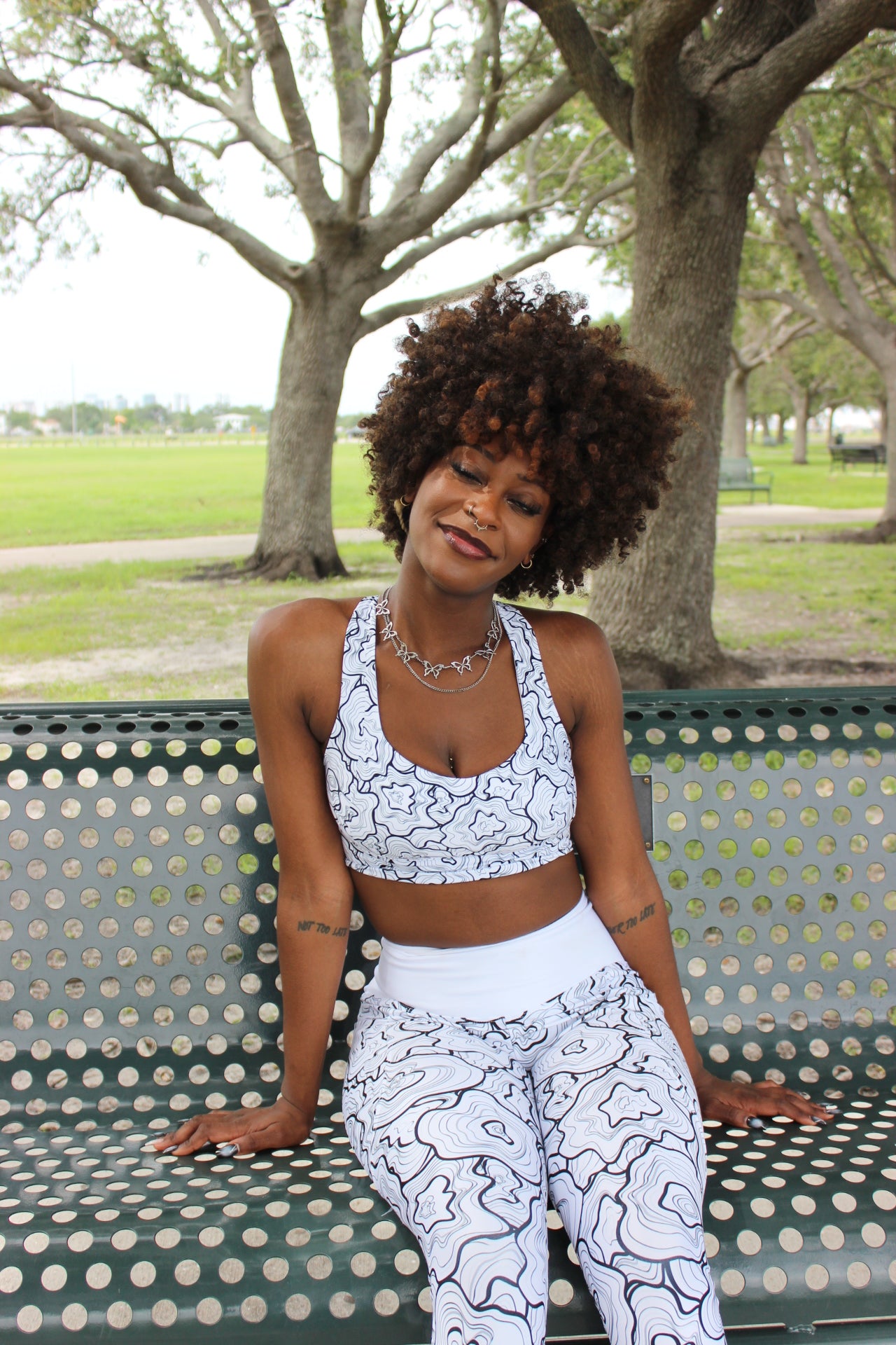Abstract Flower Power High Waisted Eco Friendly Leggings with pockets