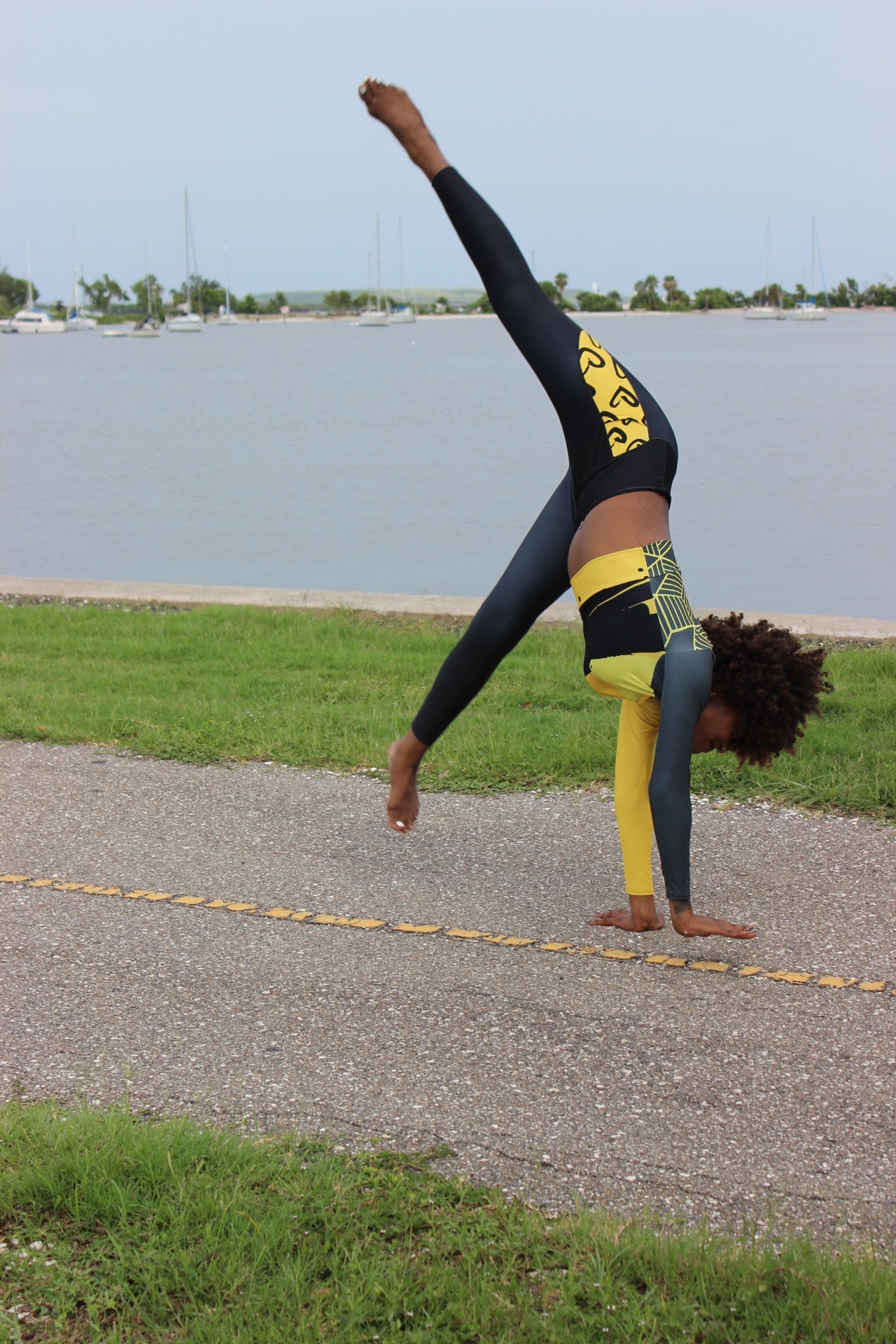 Lovin Hearts Print Eco Friendly Workout Leggings with pockets